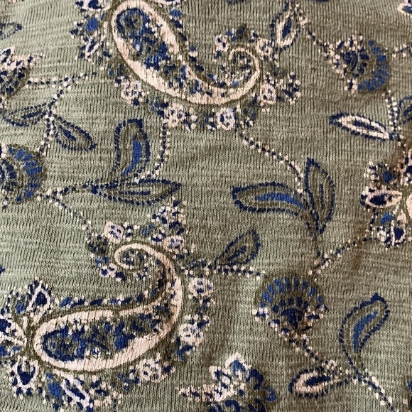 Chaps pullover 5 buttons, very good condition, Size *XL but check measurements - Picture 4 of 4